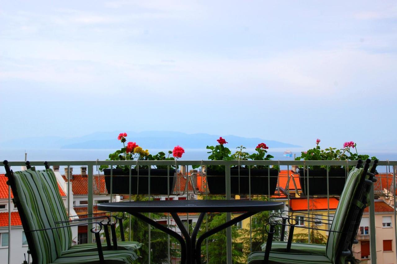 Apartment Rijeka With Sea View ภายนอก รูปภาพ